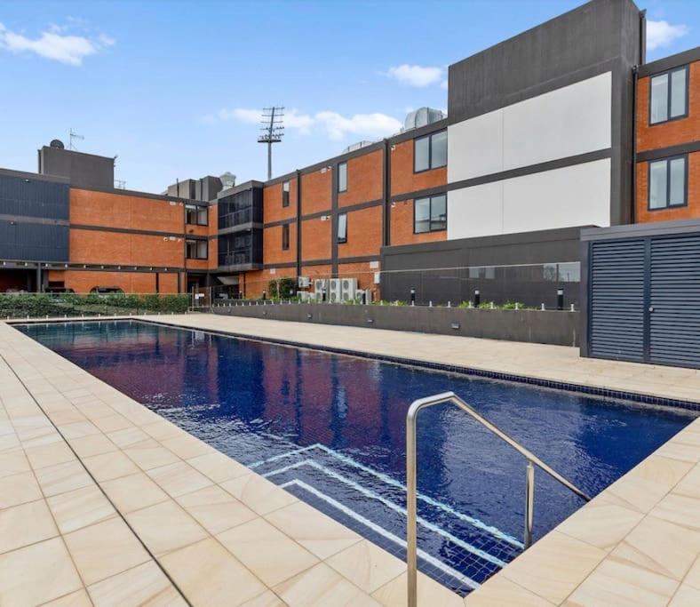 Luxury 3 Bdm Spacious Apt In The Heart Of Wagga Apartment Wagga Wagga Exterior photo